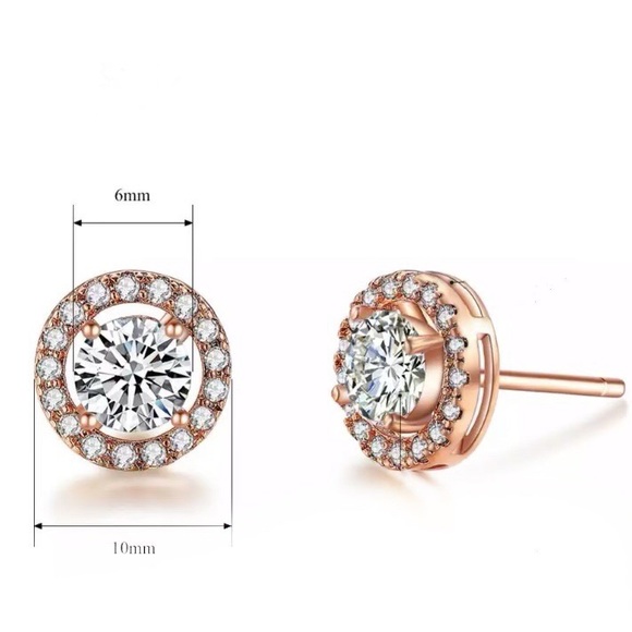 ¥ New 18K Rose Gold Diamond Round Stud Earrings - Picture 3 of 4